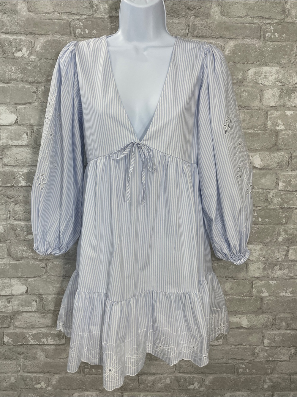 H&M Divided Mini Dress in White with Light Blue Stripes